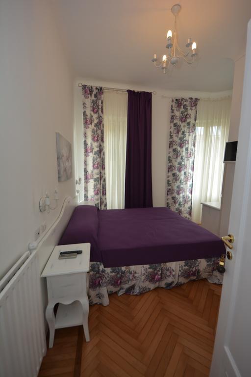 בורדיגרה Hotel La Scogliera מראה חיצוני תמונה