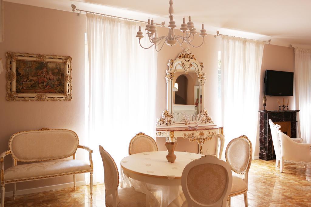 בורדיגרה Hotel La Scogliera מראה חיצוני תמונה