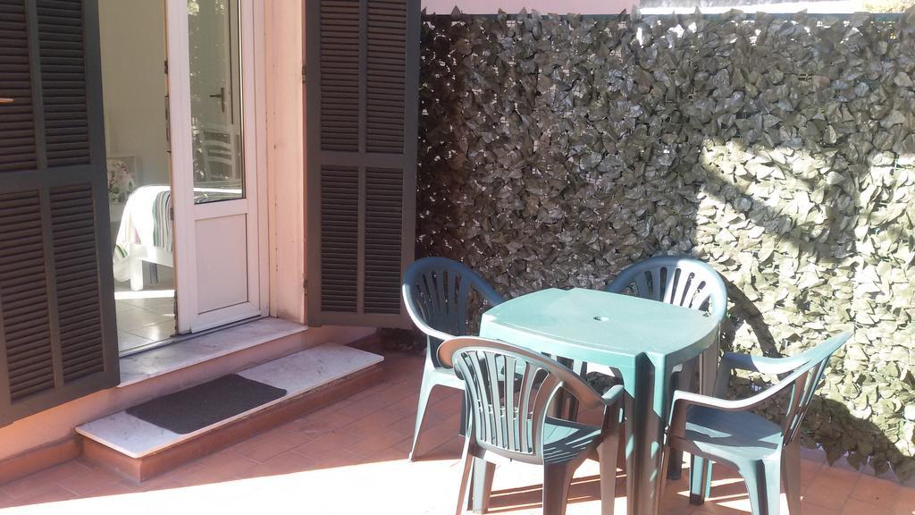 בורדיגרה Hotel La Scogliera מראה חיצוני תמונה