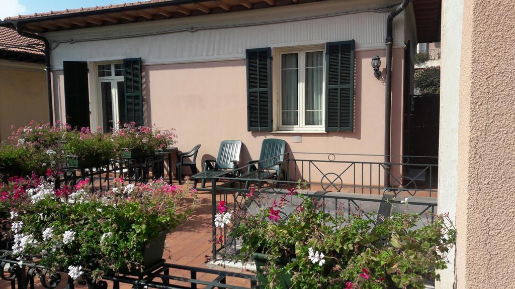 בורדיגרה Hotel La Scogliera מראה חיצוני תמונה