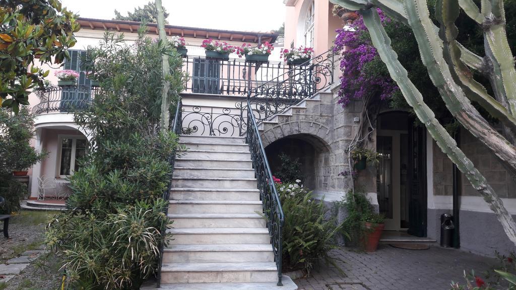 בורדיגרה Hotel La Scogliera מראה חיצוני תמונה