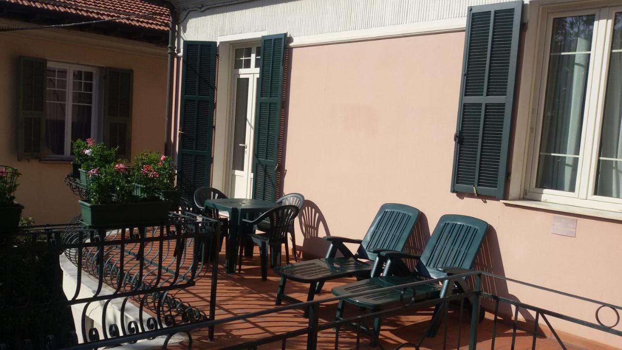 בורדיגרה Hotel La Scogliera מראה חיצוני תמונה